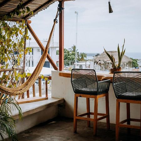 Terraza Puerto Hostel プエルト・エスコンディード エクステリア 写真