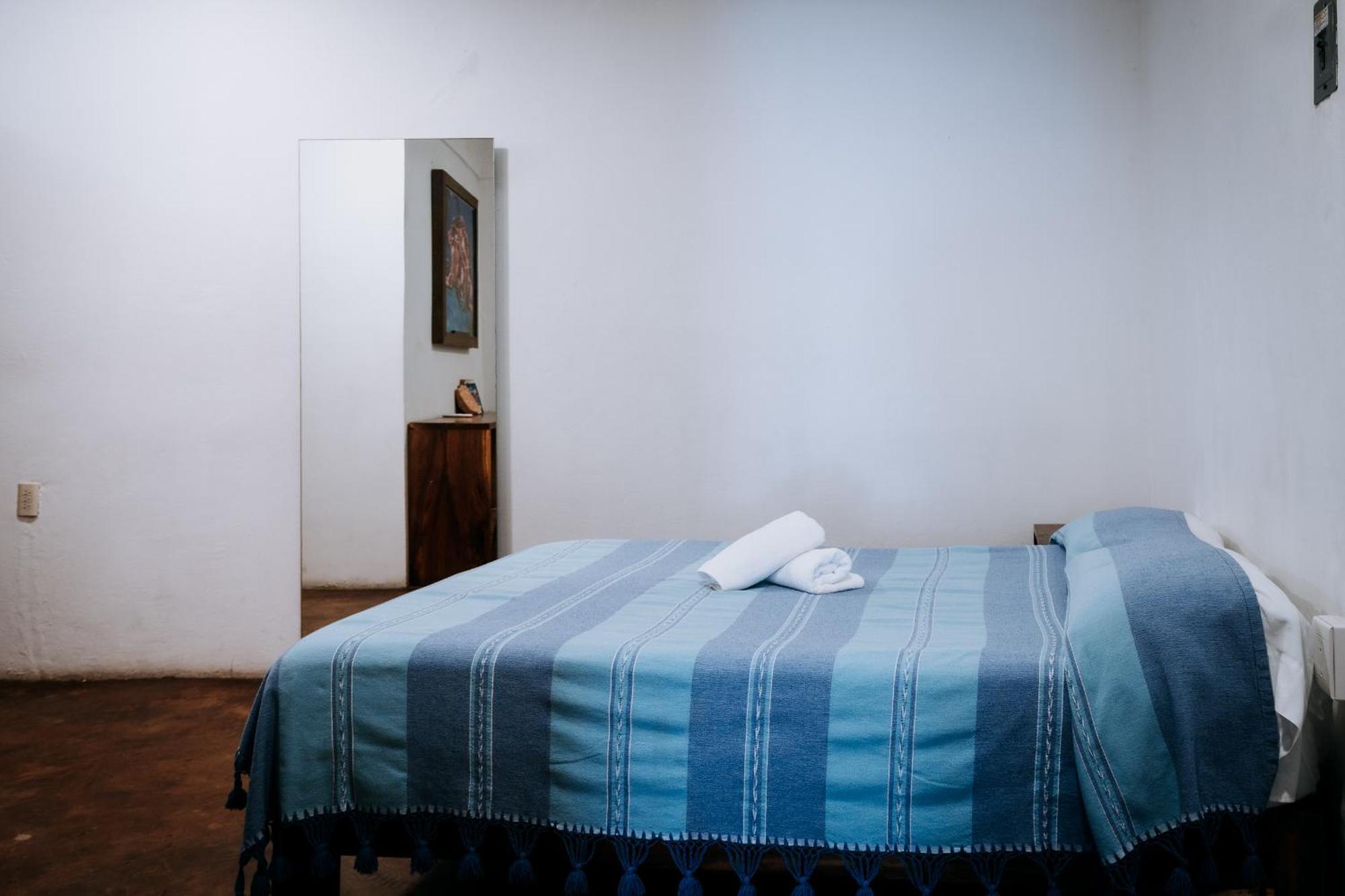 Terraza Puerto Hostel プエルト・エスコンディード エクステリア 写真